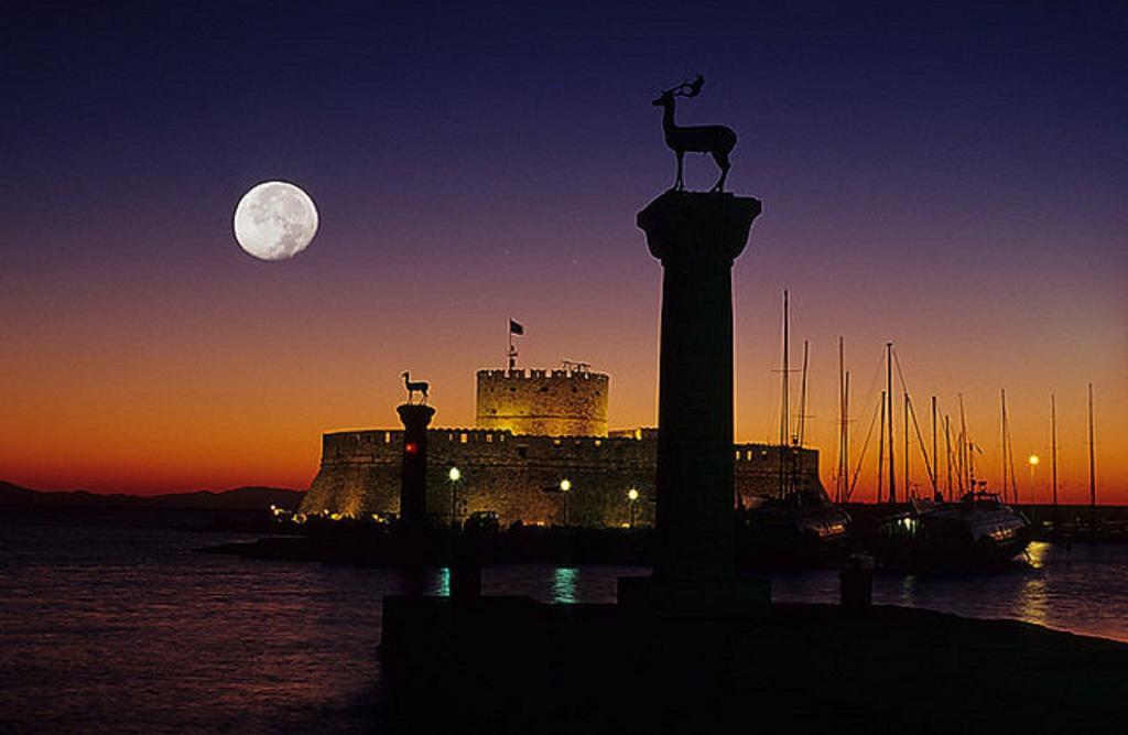 Muses-Old Town Lägenhet Rhodes City Exteriör bild